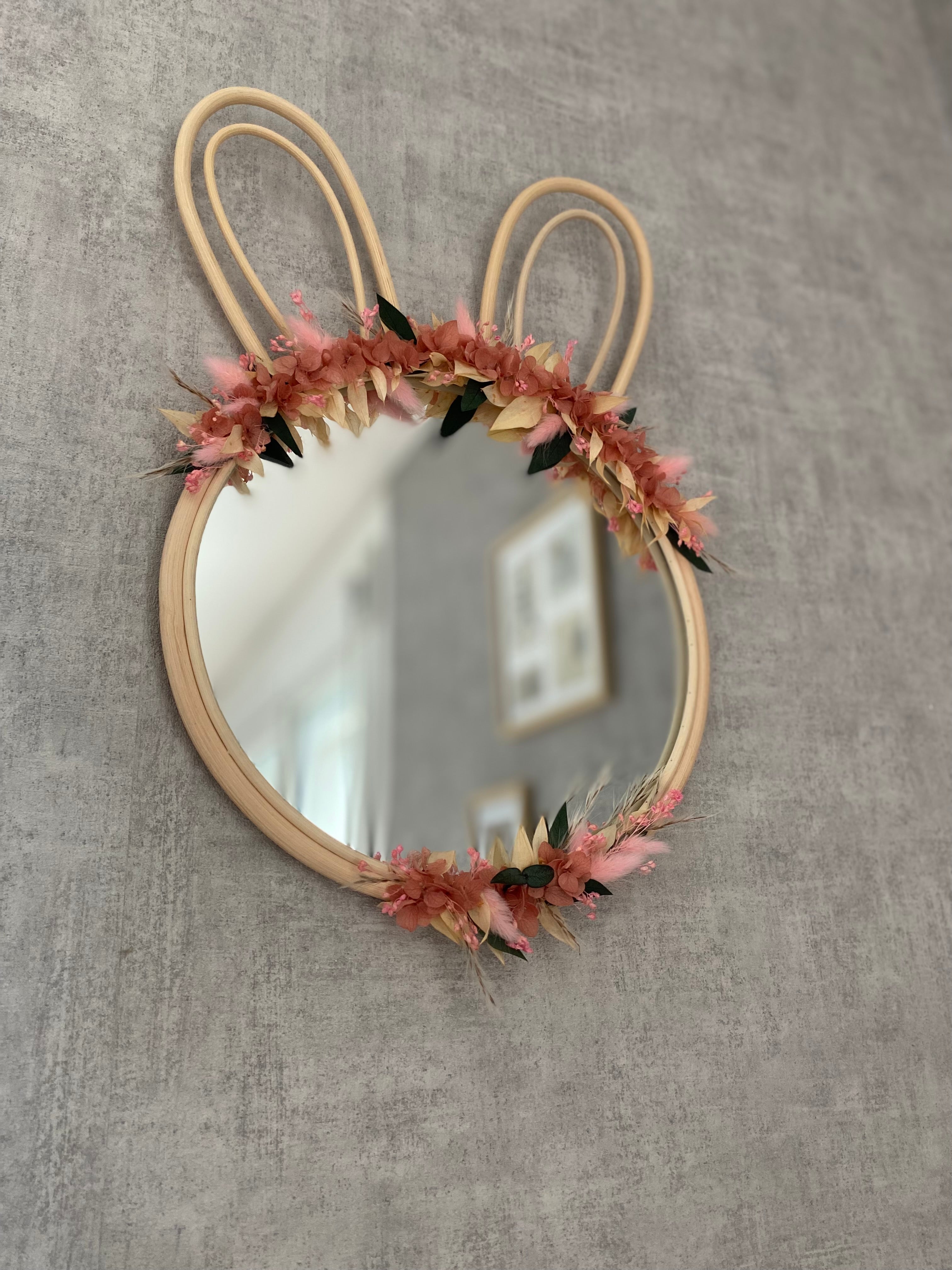 Le miroir Lapin fleuri